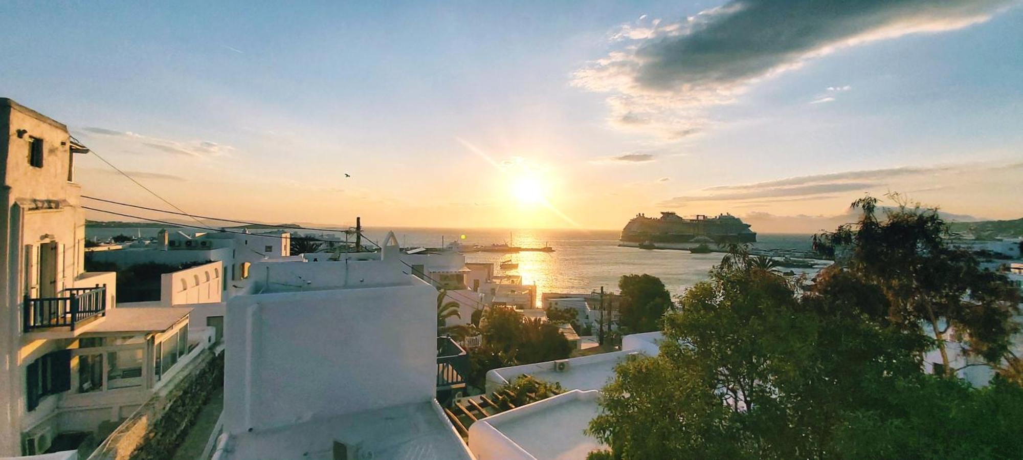 Merriam Mykonos Town エクステリア 写真