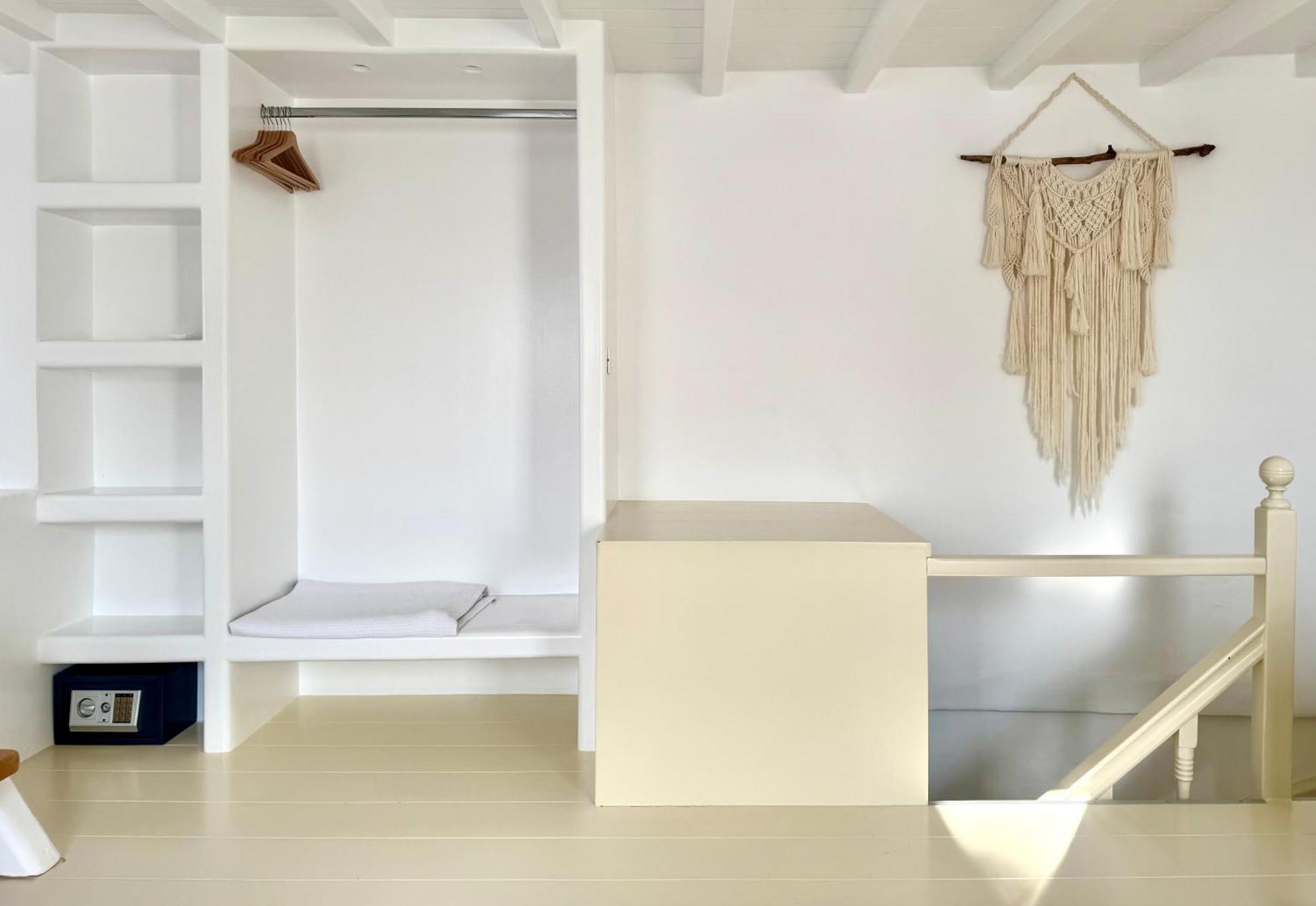 Merriam Mykonos Town エクステリア 写真